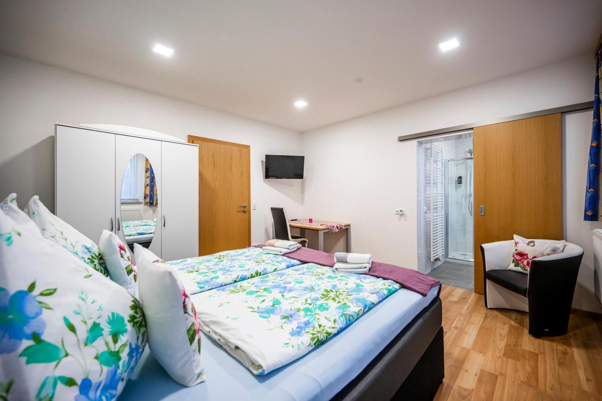 Die Schlafstube - Bed & Breakfast Zeltweg Exterior foto